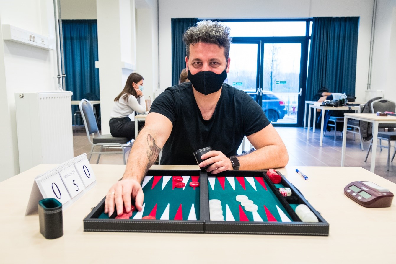 Backgammonozni is tanulhatnak a Széchenyi István Egyetem hallgatói