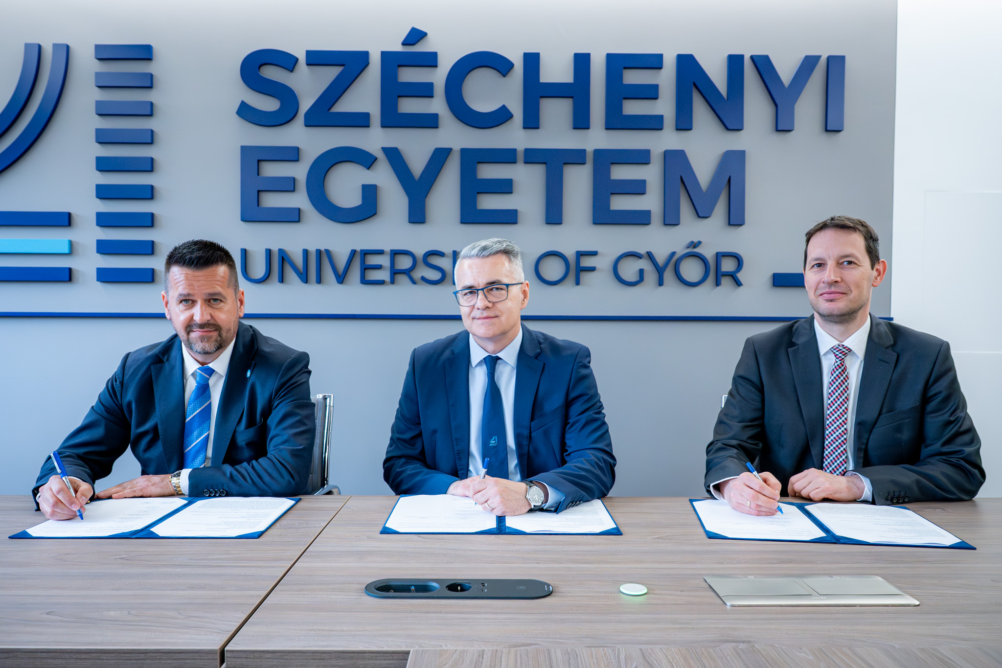 Stratégiai partnerségre lépett a Széchenyi István Egyetem és az MTE 1904