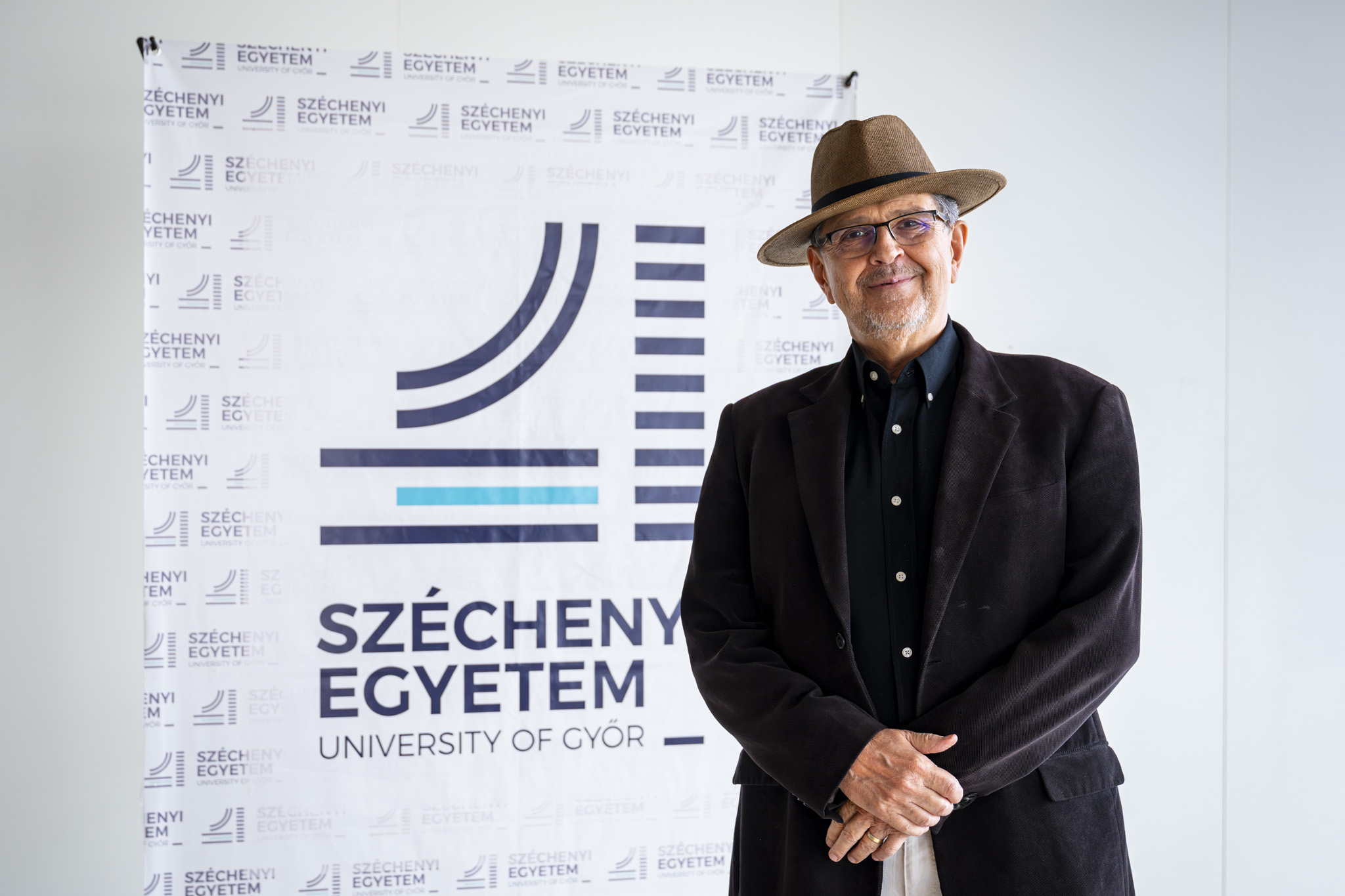 Kopp–Skrabski tudományos fődíjjal ismerték el a Széchenyi-egyetem kutatóprofesszorát